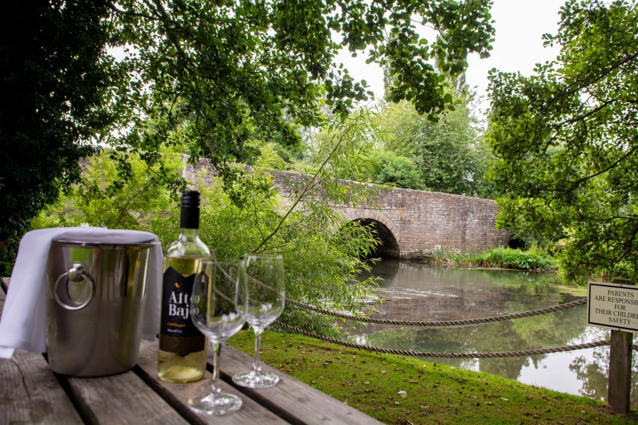 The Lion Hotel Leintwardine Exterior foto